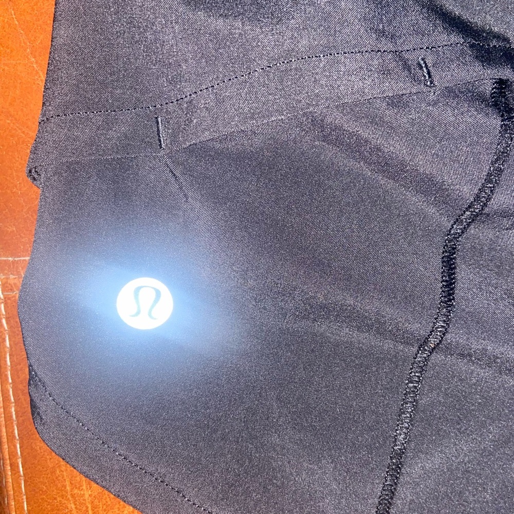 Lululemon shorts - Picture 3 of 4